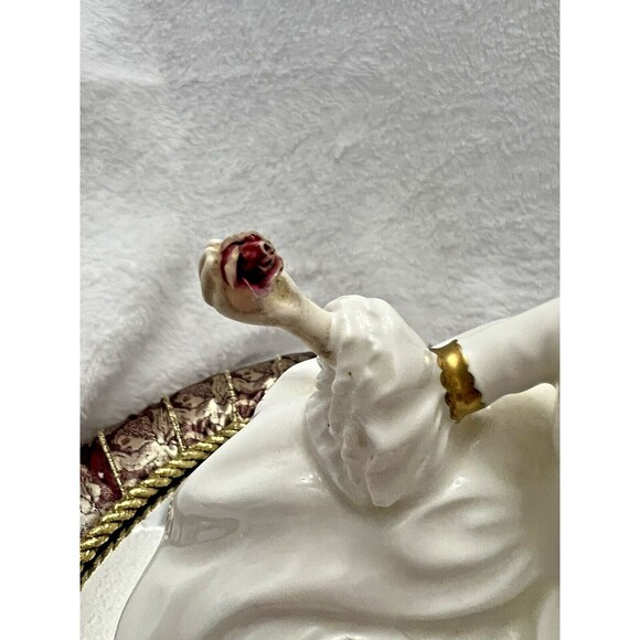 Vintage Royal Doulton My Love Figure H.N. 2339-1965 - Picture 12 of 13